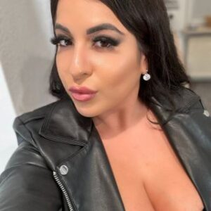 20465817 320 9sInYC